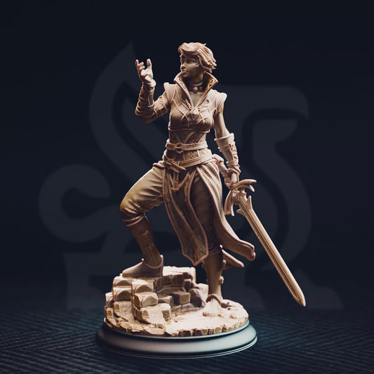 Karisia of Timberly, Half-Elf Hexblade