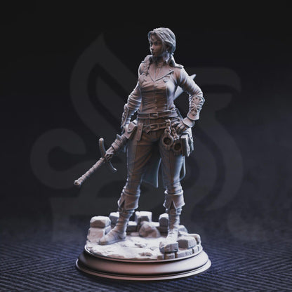 Lieutenant Gwendolen Proud, Senior Justiciar