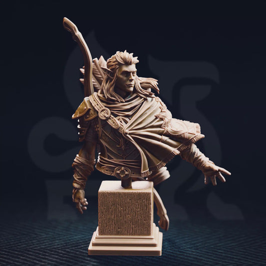 Sactarin, Sun Elf Tracker Bust