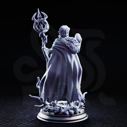 Saratha the Watchful – Priestess of the Swamp